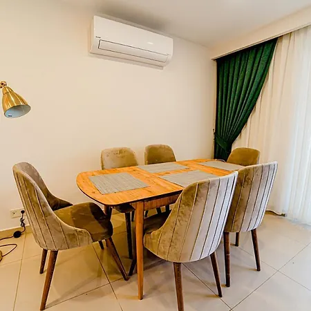 Only Blue Skopea Aparthotel