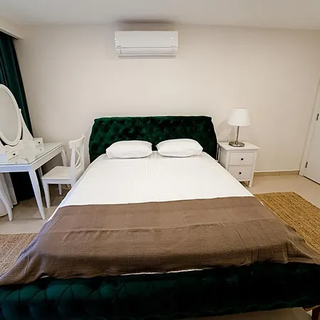 Aparthotel Only Blue Skopea *